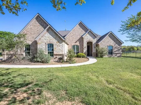 648 County Road 3470, Paradise, TX 76073