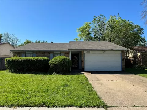 1409 Clark Trl, Grand Prairie, TX 75052