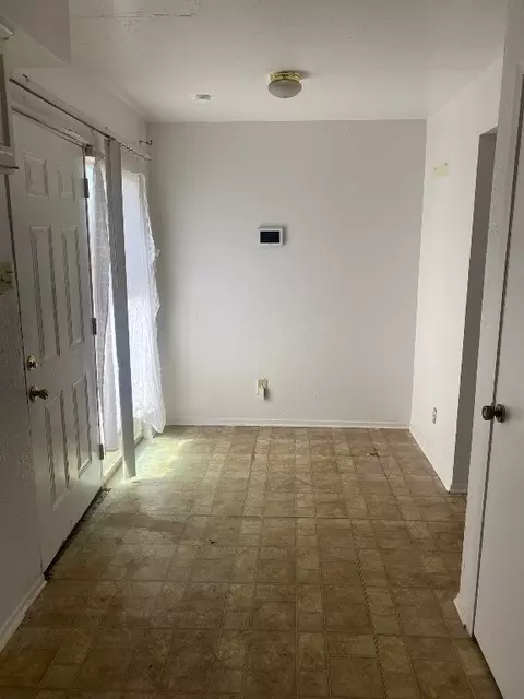 216 Rolling Hills Pl, Lancaster, TX 75146