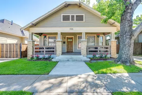 1725 S Adams St, Fort Worth, TX 76110
