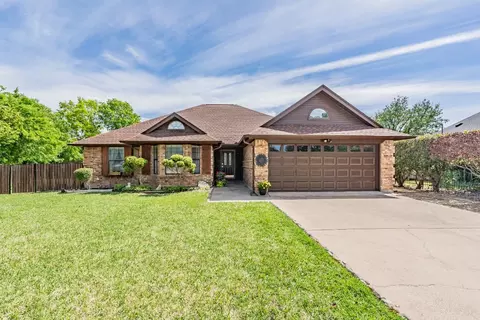 476 Cherokee Ct S, Keller, TX 76248