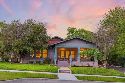 512 W Virginia St, Mckinney, TX 75069
