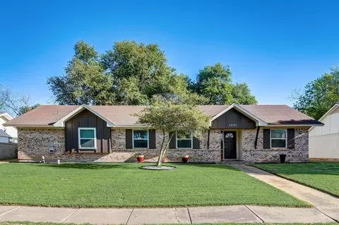 3223 Whitehall Dr, Dallas, TX 75229