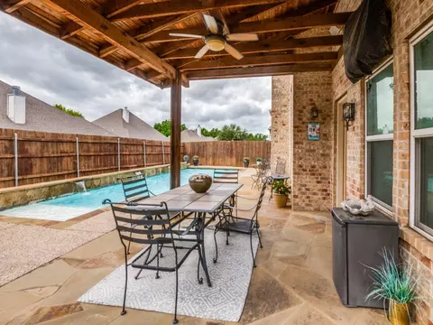 1310 Mallard Cir, Mansfield, TX 76063