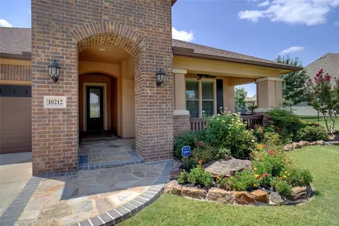 10212 Lindenwood Trl, Denton, TX 76207