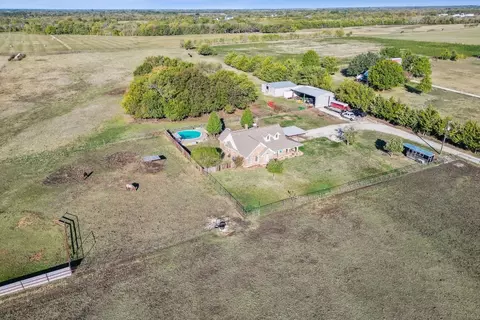 2388 Fm 981, Leonard, TX 75452