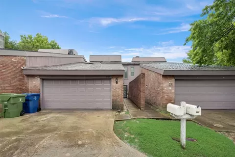 832 Clarissa Pl, Garland, TX 75040
