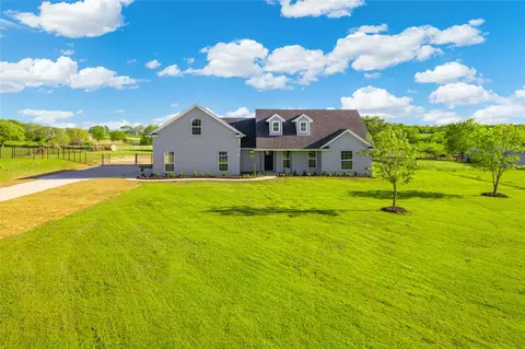 1282 Hunt Rd, Gunter, TX 75058
