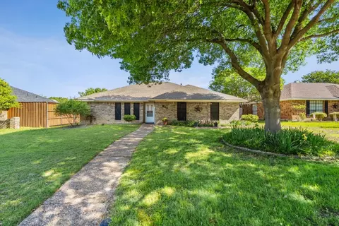 811 Rush Creek Dr, Allen, TX 75002