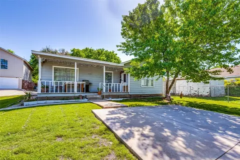 314 Archer Ave, Cockrell Hill, TX 75211