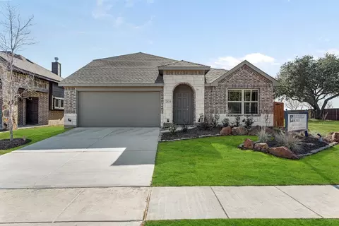 2834 Ocean Dr, Lancaster, TX 75146