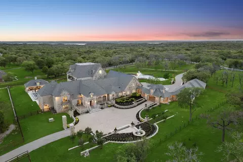 3700 Scenic Dr, Flower Mound, TX 75022