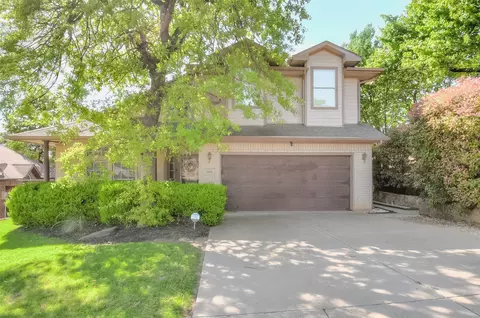 7604 Arbor Ridge Ct, Fort Worth, TX 76112