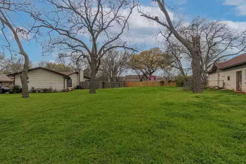 1111 N Douglas - Lot 2 Ave, Cleburne, TX 76033