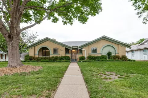 3817 Grand Teton Ct, Irving, TX 75062