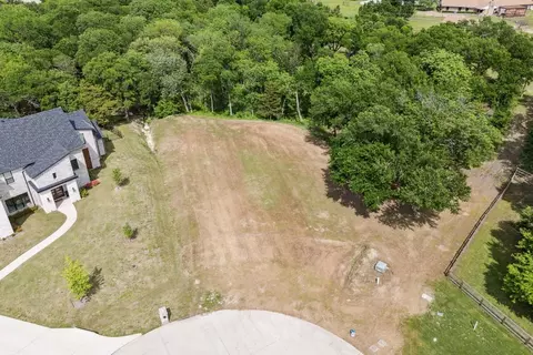 240 Winding Creek Dr, Lucas, TX 75002