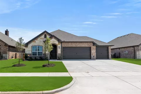 7856 Barley Field St, Joshua, TX 76058