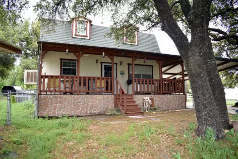 7222 Emerald Dr, Brownwood, TX 76801