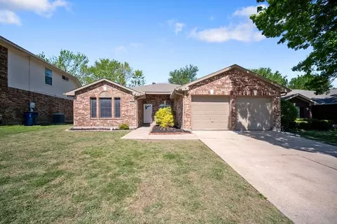 1036 Ridgecrest Dr, Mckinney, TX 75069