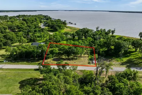 1606 Shoreline Dr, Mabank, TX 75143