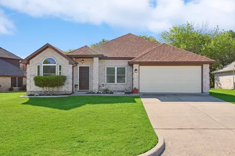 1509 Creekside Ave, Sherman, TX 75092