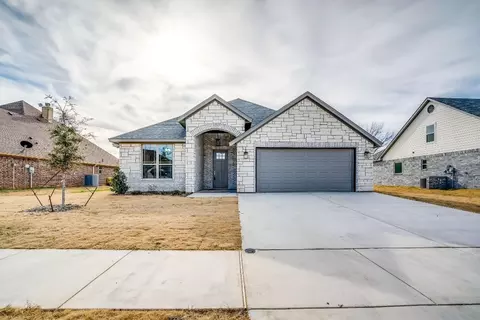 147 Crenshaw Ct, Stephenville, TX 76401