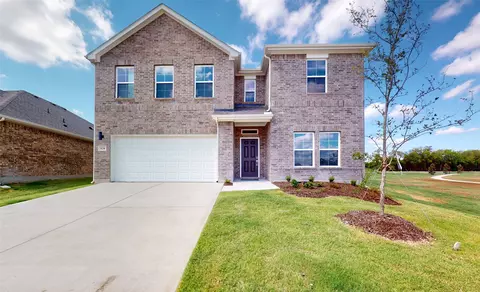 624 Scarlett St, Forney, TX 75126