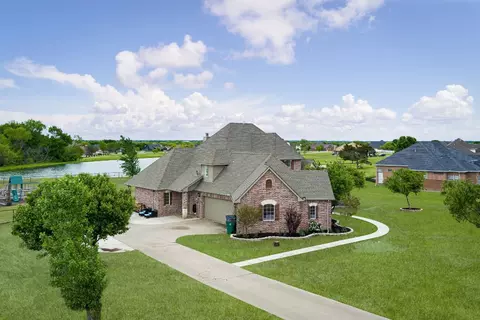 999 Cypress Point Dr, Gunter, TX 75058