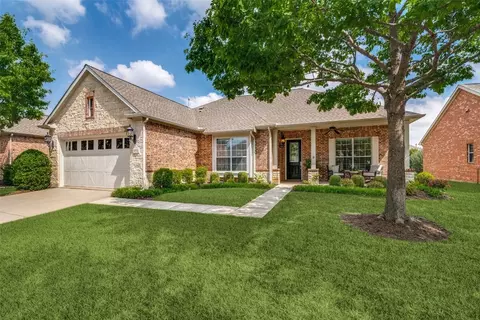 6702 Canyon Lake Dr, Frisco, TX 75036