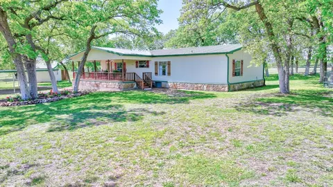 301 Private Road 1613, Lipan, TX 76462