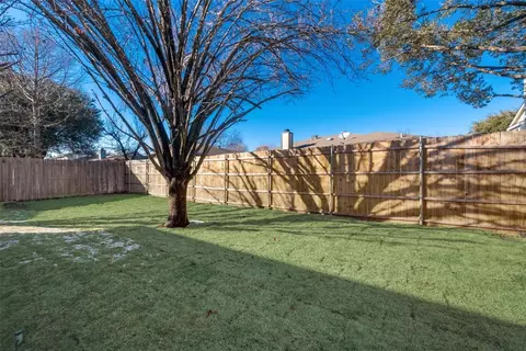 View/Area - 207 Lark Ln, Euless, TX 76039 photo 1 of 1