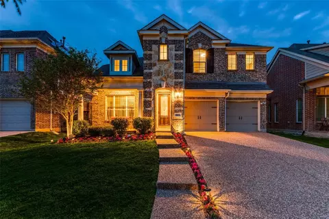 817 Oglethorpe Ln, Savannah, TX 76227
