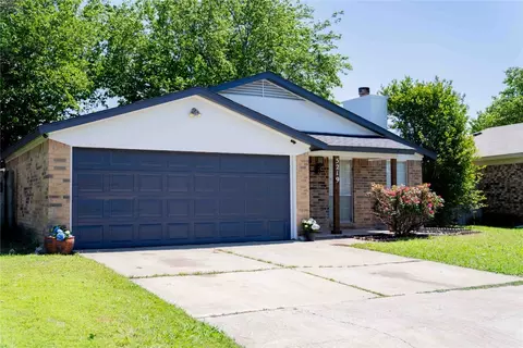 5219 Carpenter Dr, Arlington, TX 76017