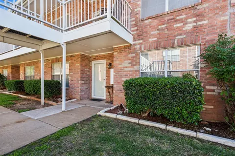 8511 Westover Ct #120, Granbury, TX 76049