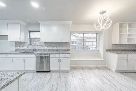 Kitchen - 5902 Mark Ln, Rowlett, TX 75089 photo 3 of 5