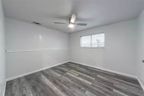 Bedroom - 5902 Mark Ln, Rowlett, TX 75089 photo 3 of 4