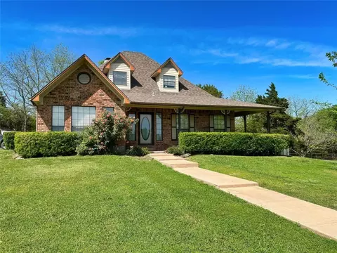 188 Bowen Ln, Van Alstyne, TX 75495