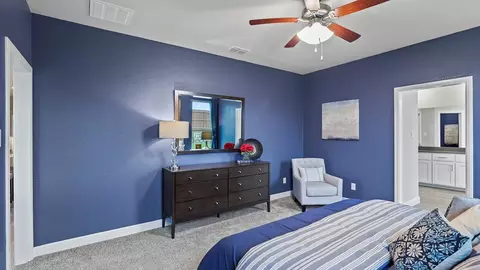 Bedroom - 100 Roundstone Rd, Fort Worth, TX 76052 photo 2 of 7