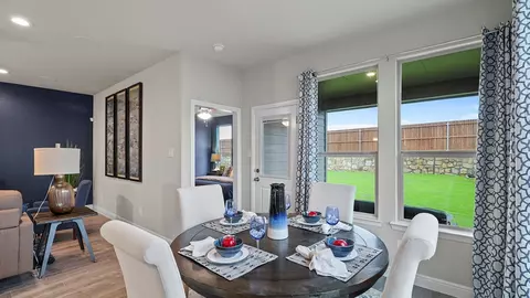 Dining - 100 Roundstone Rd, Fort Worth, TX 76052 photo 3 of 4