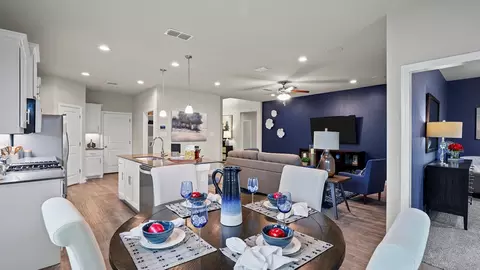 Dining - 100 Roundstone Rd, Fort Worth, TX 76052 photo 4 of 4