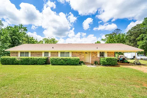2536 Elk Rd, Gilmer, TX 75644