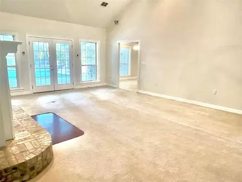 Living - 360 Chris Dr, Minden, LA 71055 photo 2 of 3