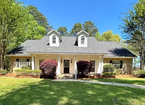 Exterior - 360 Chris Dr, Minden, LA 71055 photo 2 of 10