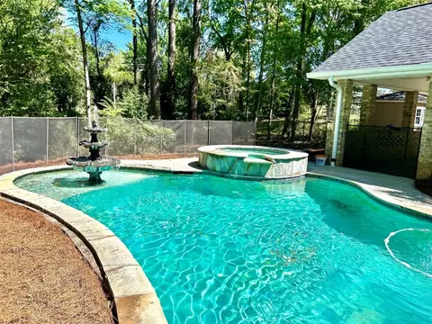 Exterior - 360 Chris Dr, Minden, LA 71055 photo 8 of 10