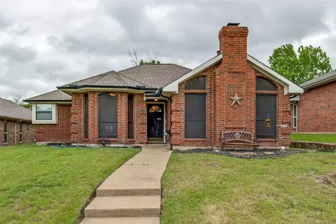 3235 Sugarbush Dr, Carrollton, TX 75007