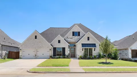 1008 Open Range Dr, Mansfield, TX 76063