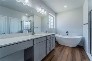 Bath - 1002 S Pepperidge Dr, Lancaster, TX 75134 photo 1 of 4
