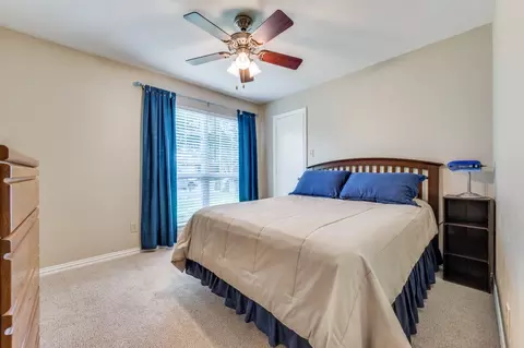 Bedroom - 9012 Silverdollar Trl, Irving, TX 75063 photo 3 of 4