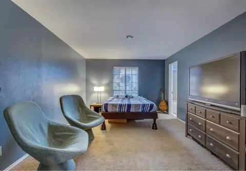 5805 Marvin Loving Dr #405, Garland, TX 75043