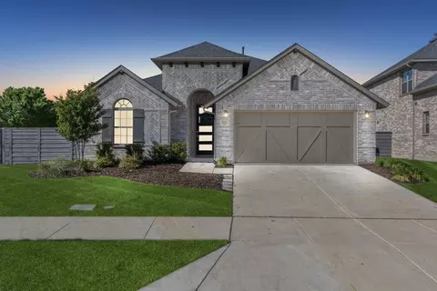 801 Pier St, Aubrey, TX 76227